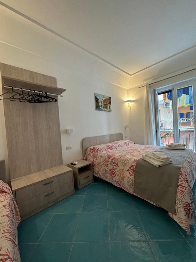 De Riso Apartments Luxury Amalfi Coast ミノーリ エクステリア 写真